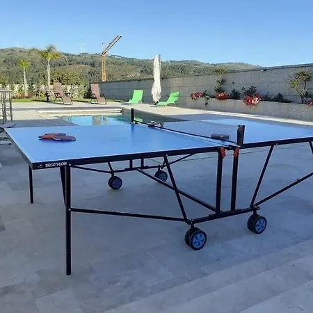 别墅 Moradia Com Piscina Vista Sobre A Natureza